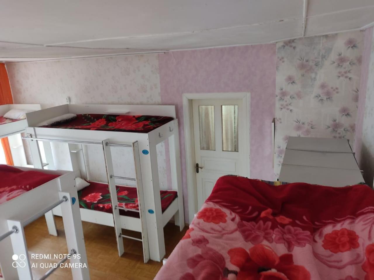 אלמטי Hostel "Ormanova" מראה חיצוני תמונה